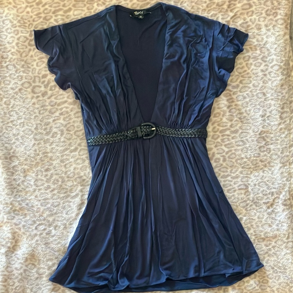 Blue top